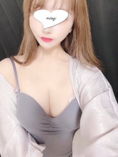 河吉まゆ