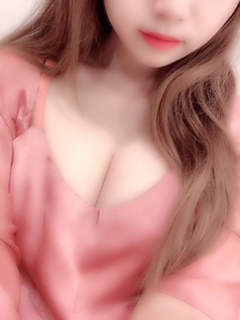優奈もも